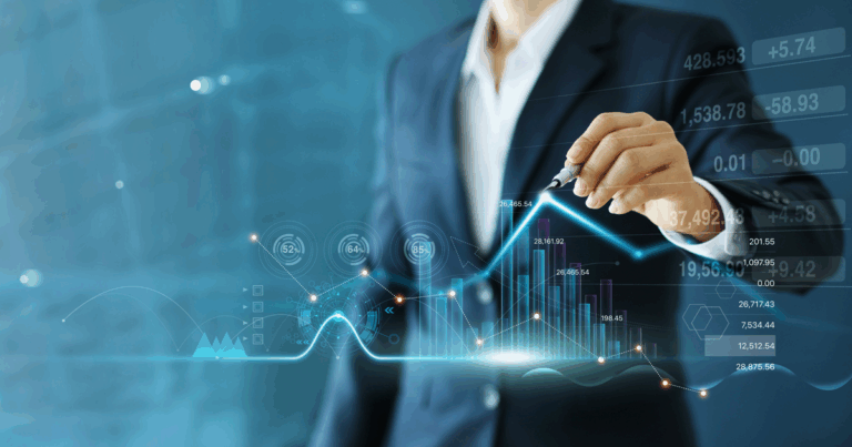 Executivo projetando gráficos financeiros com tecnologia digital, representando estratégias de investimento e crescimento no mercado de private equity